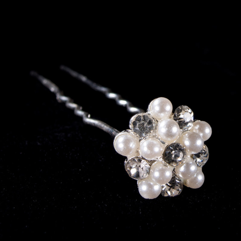 Pearl Rhinestone Pin
