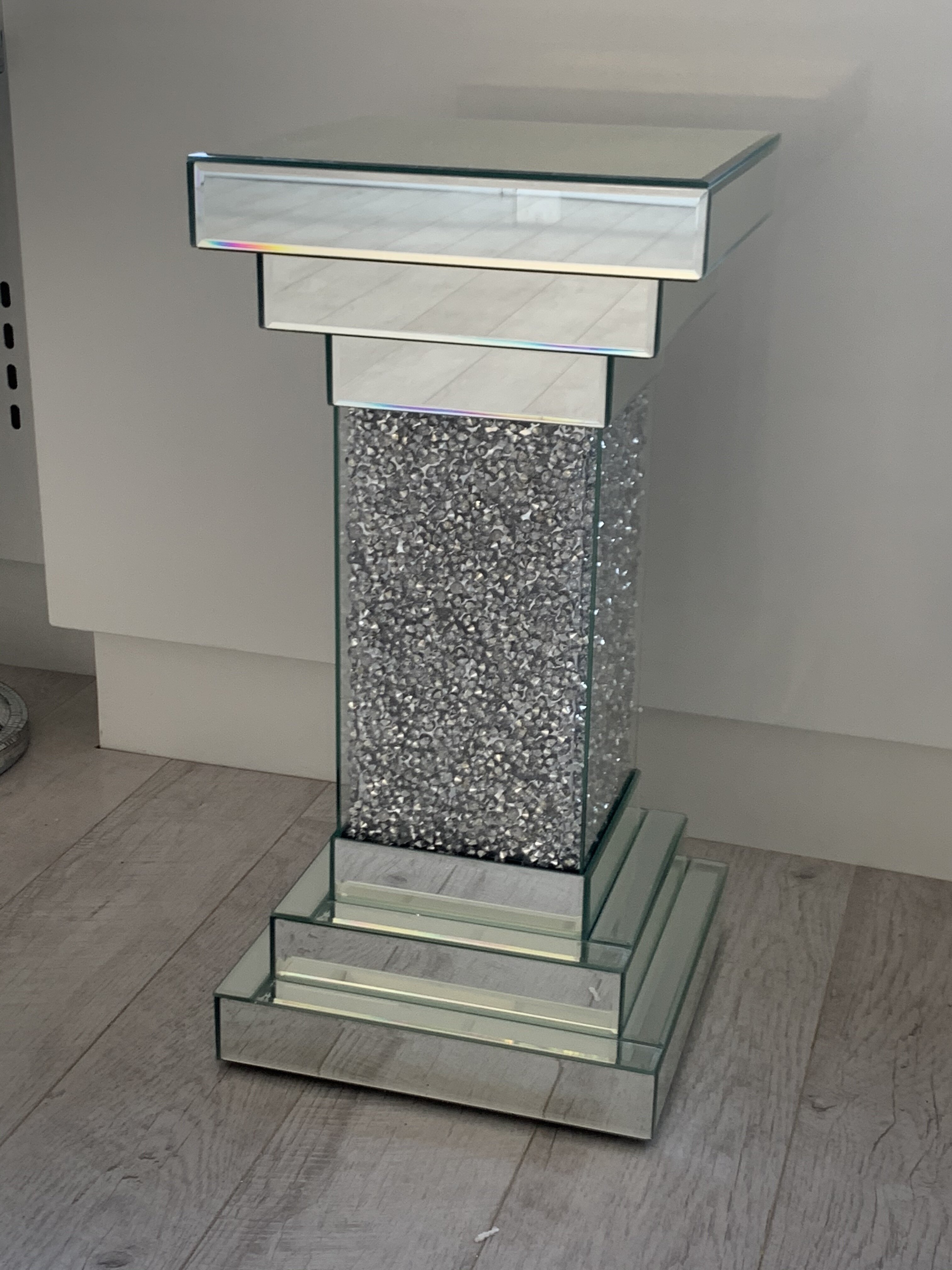 Silver Crushed Diamond Mirrored Pillar Stand side table Sparkling 