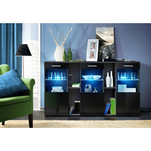 Geschirrschrank Brittney mit Beleuchtung von Orr..