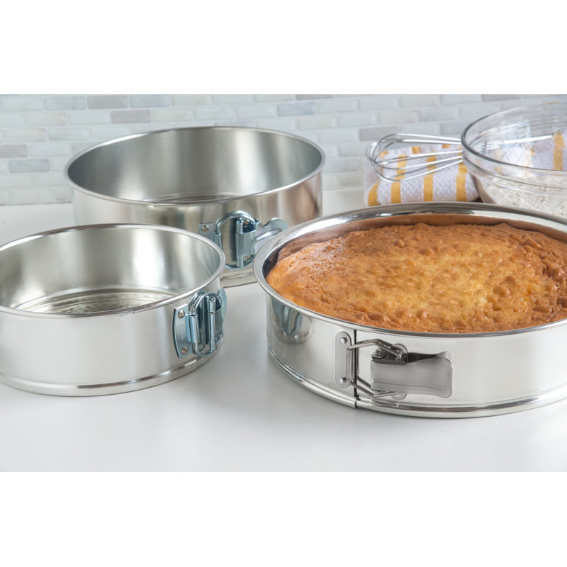 3 Piece Round Springform Pan Set