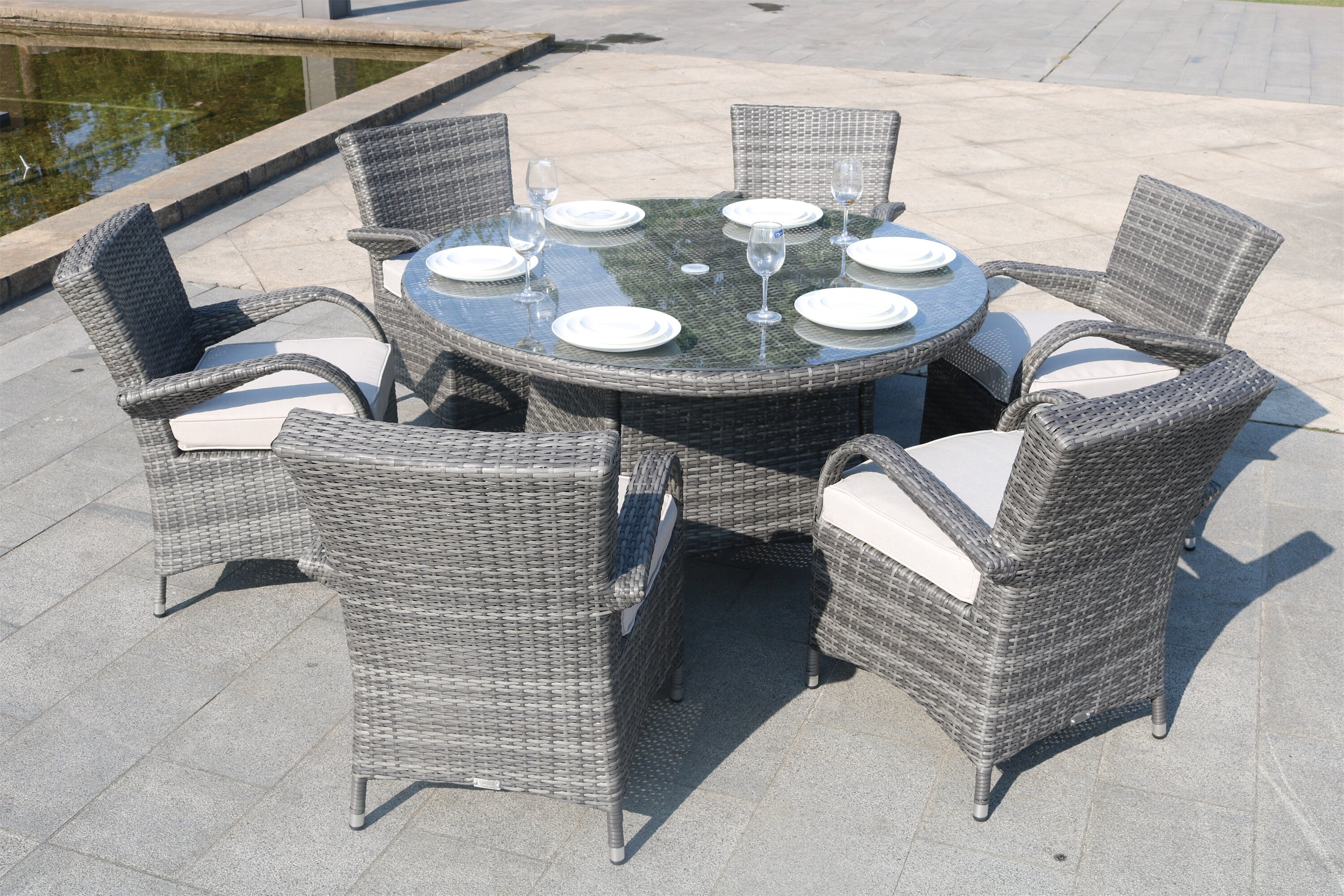 round 6 person outdoor table