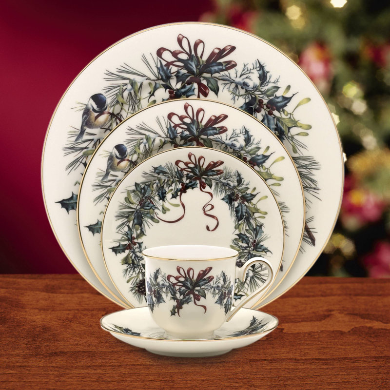 Lenox Winter Greetings Bone China 5 Piece Place Setting Service