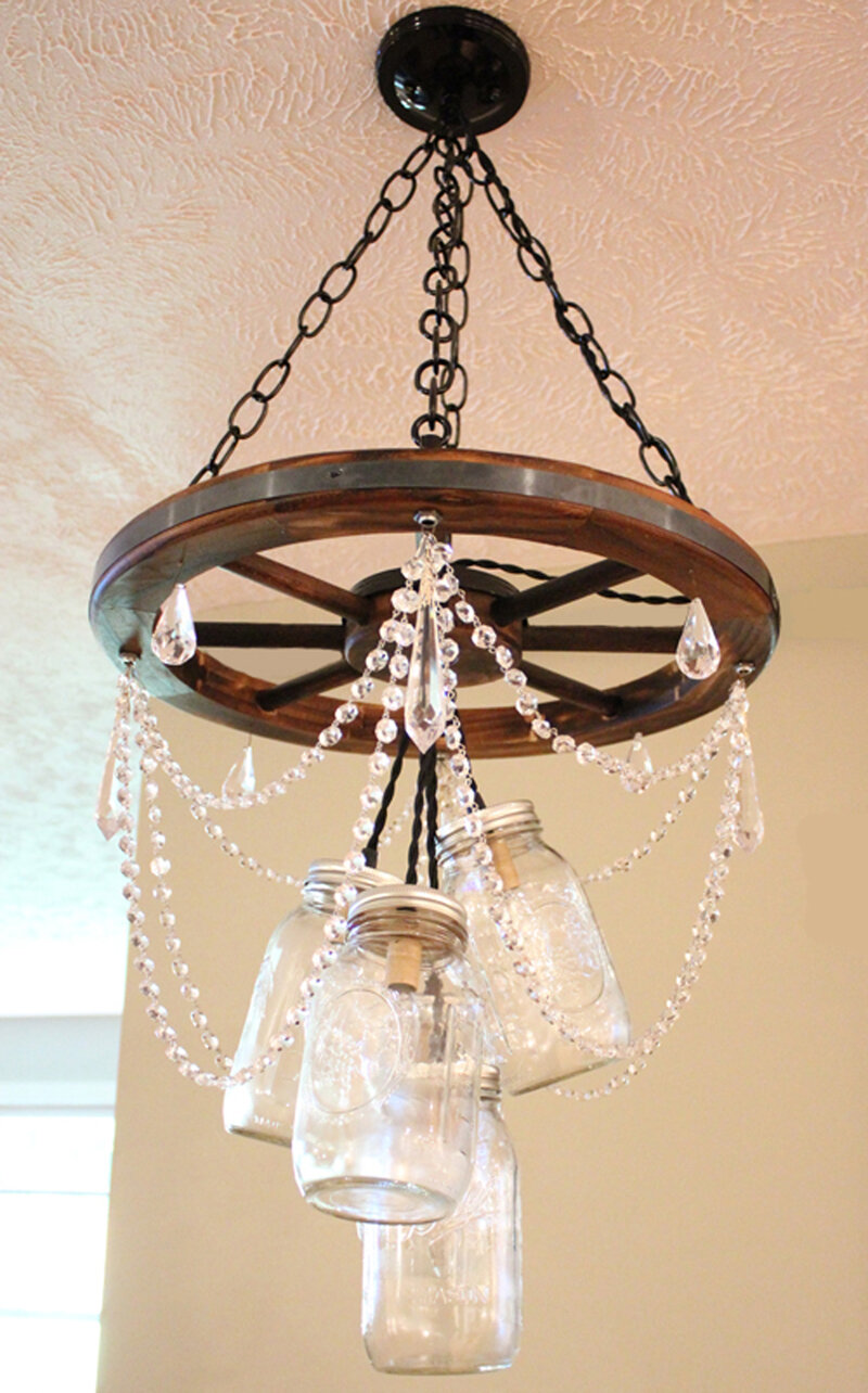 Wagon Wheel Mason Jar Light Easy Craft Ideas