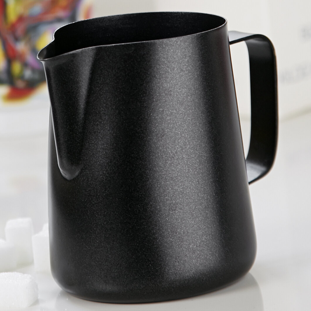 Schwarz 20 oz Schwarz Milchkrug aus Edelstahl Milchkännchen Cappuccino Milchkännchen Milchkännchen Espressokanne 