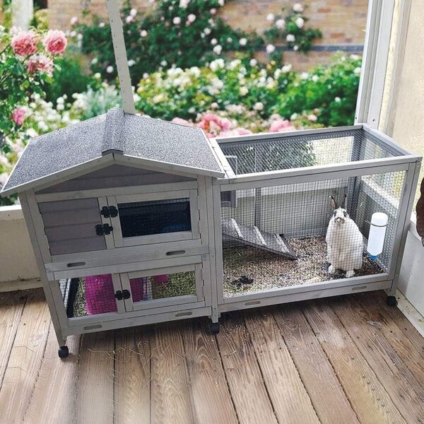 * NEW LARGE 42" x 28" Guinea Pig cage with 2nd level 