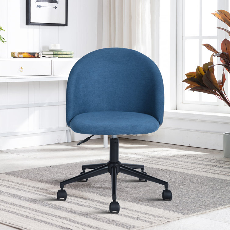 latitude run ergonomic chair