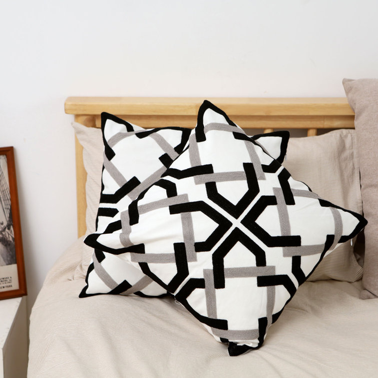 18 inch throw pillows