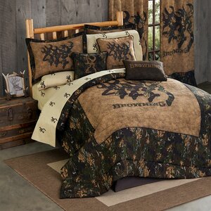 3D Buckmark Comforter Set