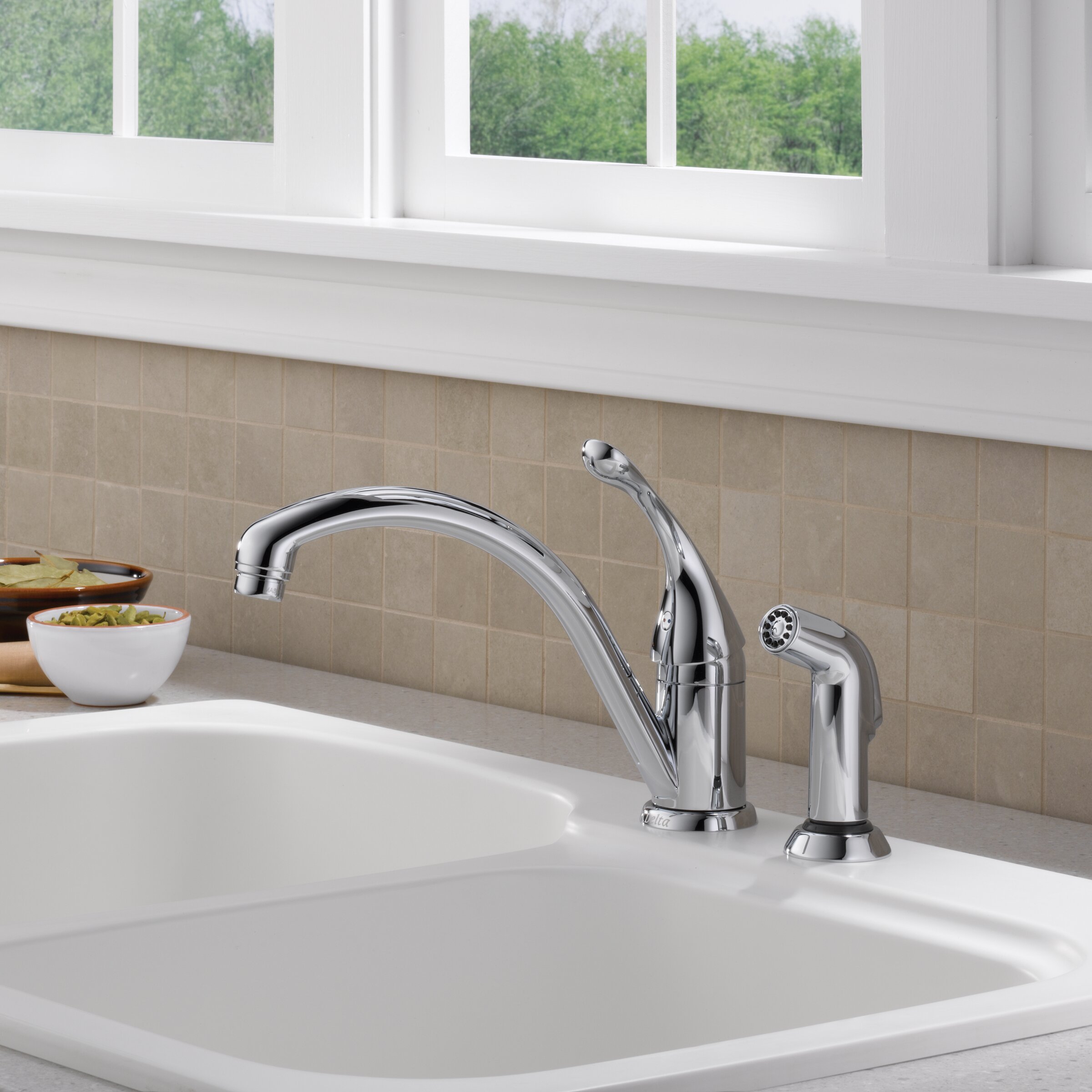 Collins Single Handle Kitchen Faucet With Side Spray 