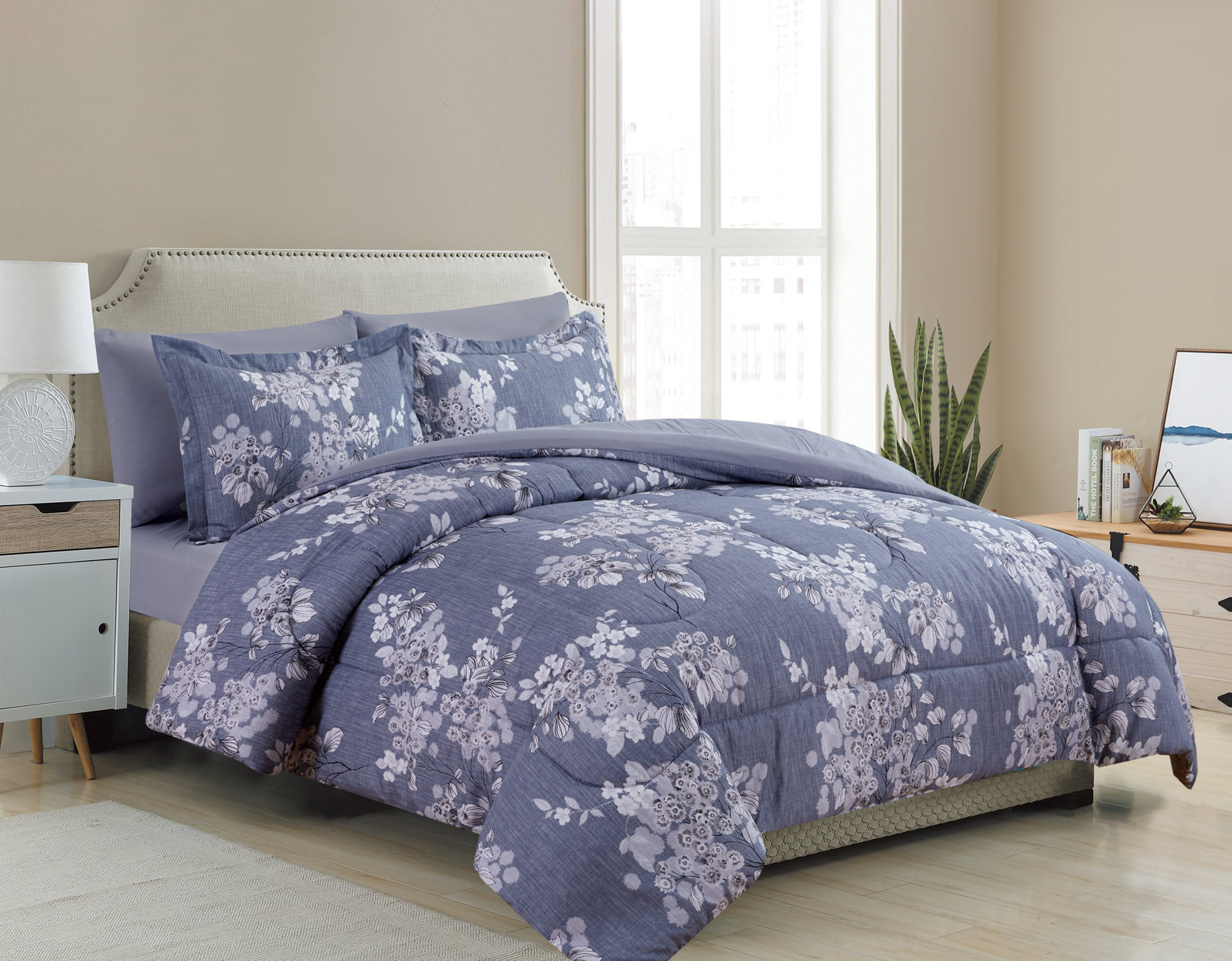 Latitude Run Ultra Soft Goose Down Alternative Bed In A Bag Rich