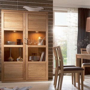 Geschirrschrank Daisy aus Massivholz von Home & ..
