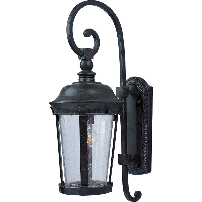 Darby Home Co Elana Traditional 1 Light Outdoor Wall Lantern Wayfair