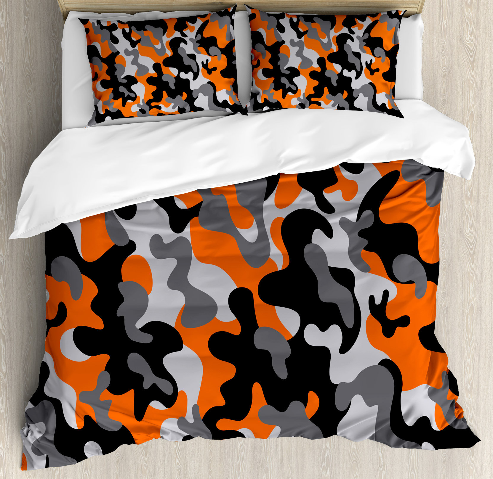 East Urban Home Camo Vibrant Artistic Camouflage Lattice Like