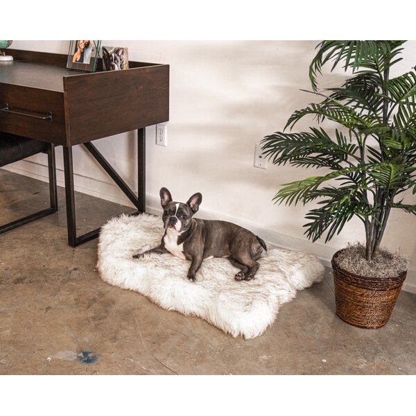 puprug faux fur