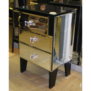 Nachttisch mit 3 Schubladen von Morris Mirrors Ltd