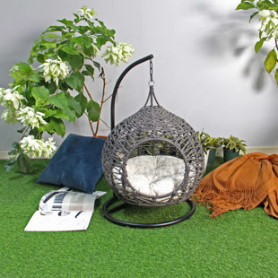 swinging egg chair for dogs