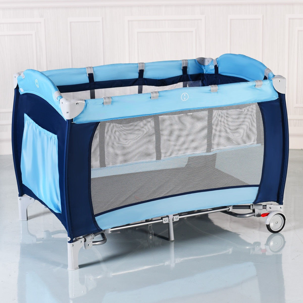 foldable rocking bassinet