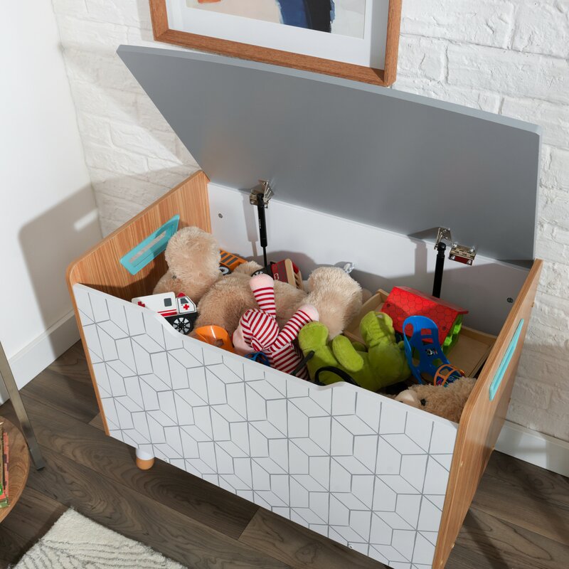 kidkraft wooden toy chest