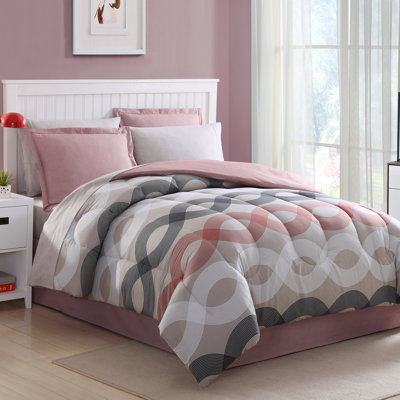Ellison First Asia Geo Lines Reversible Comforter Set