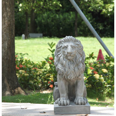 Sitting Lion Statue