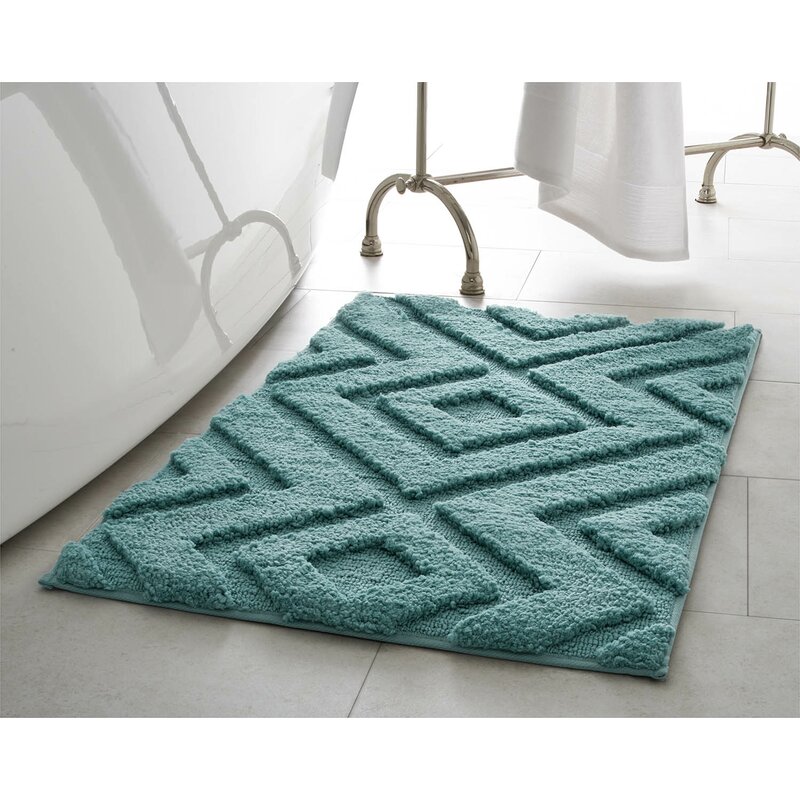 plush bath rugs