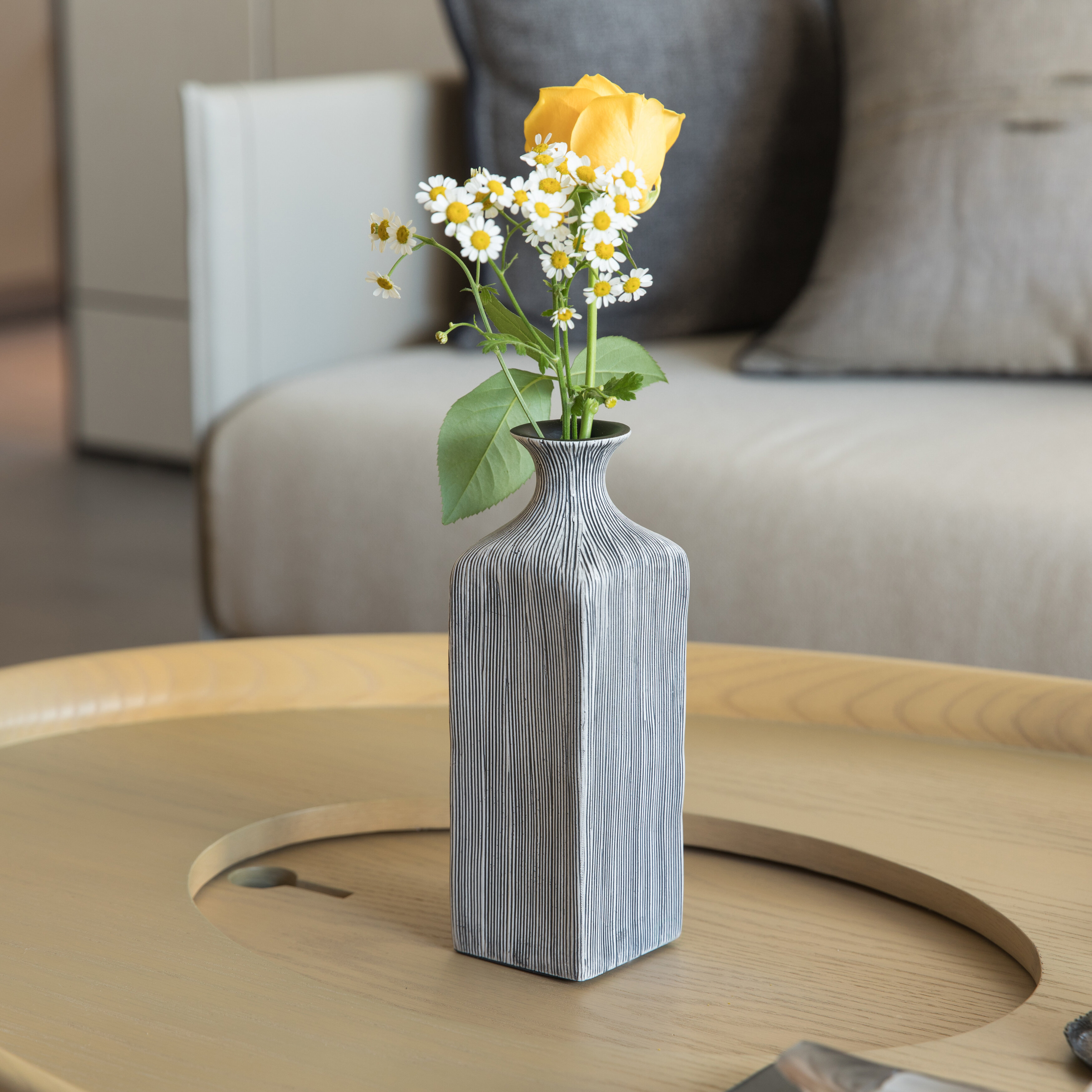 Details about   Vase Simple Home Decoration Flower Vase Flower Pot Imitation Ceramic Plastics 