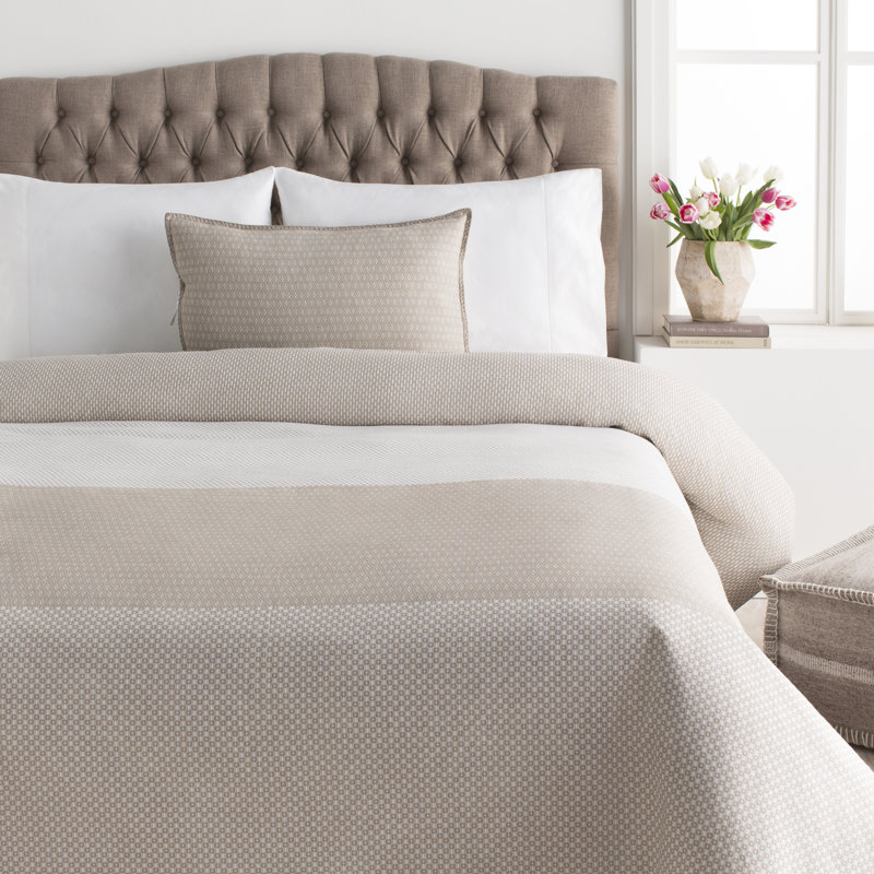 Trent Austin Design La Plata Reversible Beige White Duvet Cover