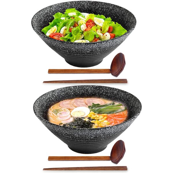Set of 4 Quality Japanese Noodle Soup Ramen Bowl with 1 Spoons Soup Ladle 