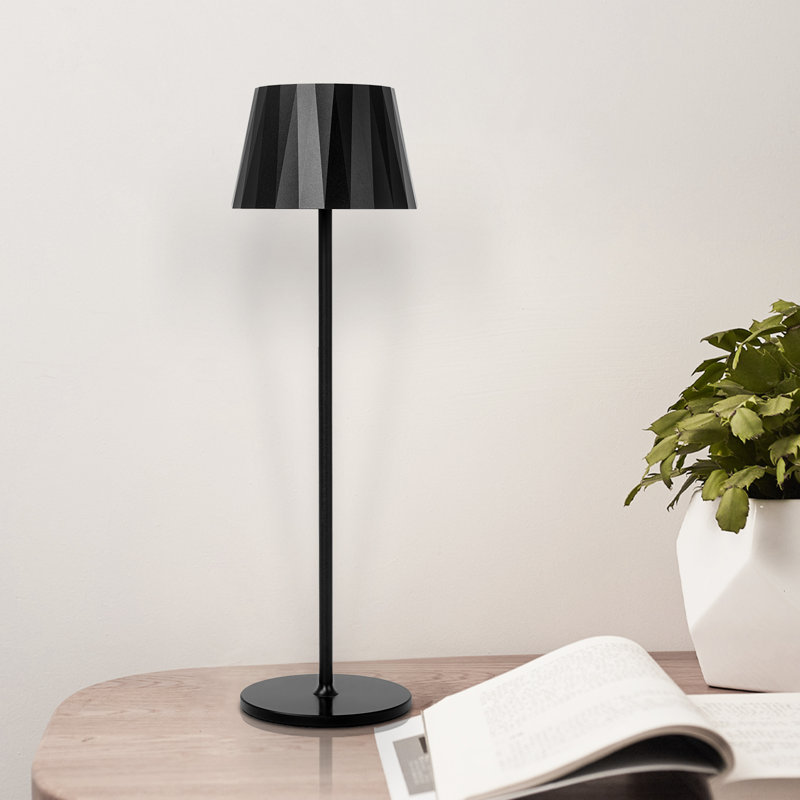 Brijido Metal USB Buffet Lamp Finish: Black