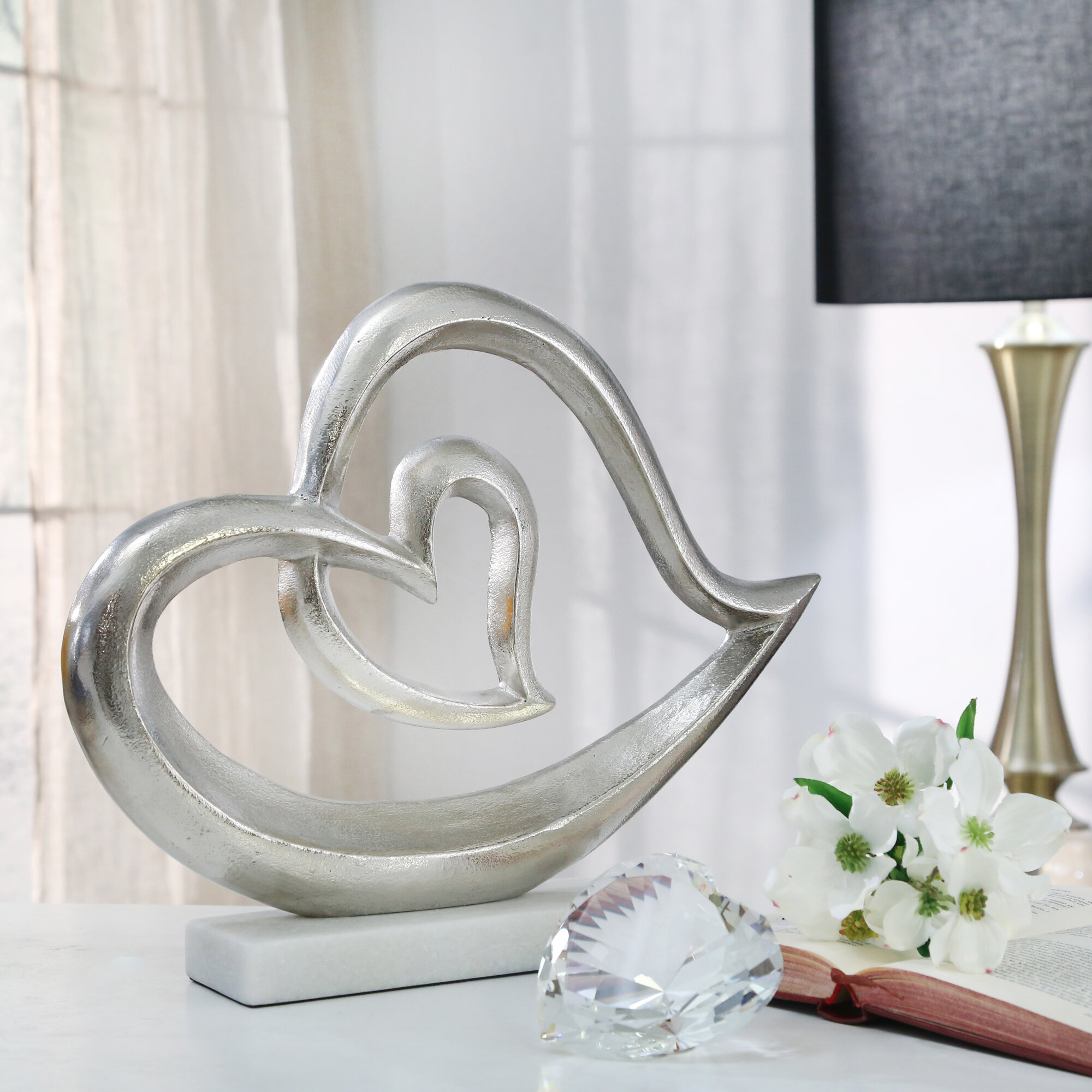 Featured image of post Heart Sculpture Silver