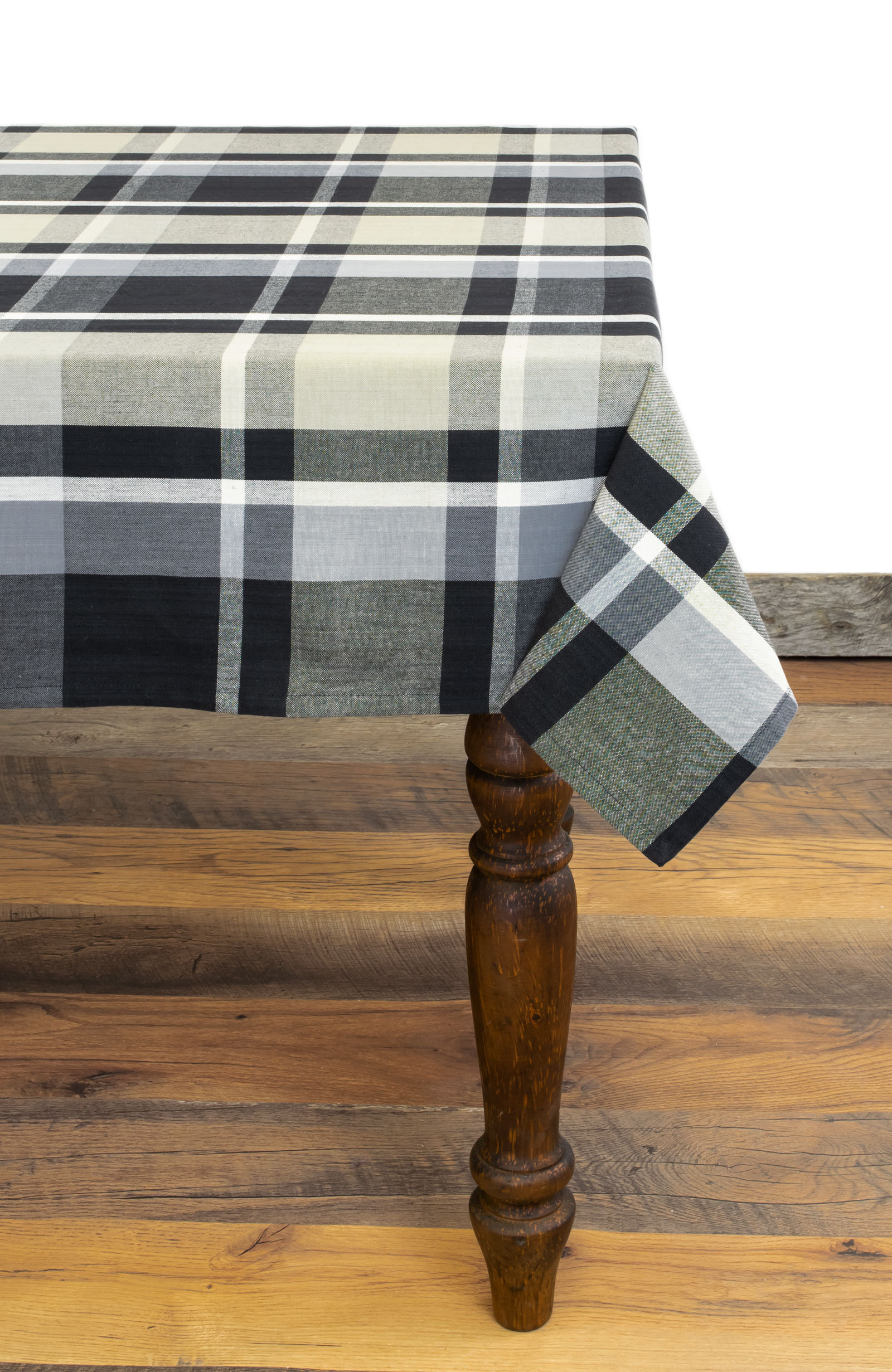 Traders and Company Plaid Cotton Tablecloth Wayfair