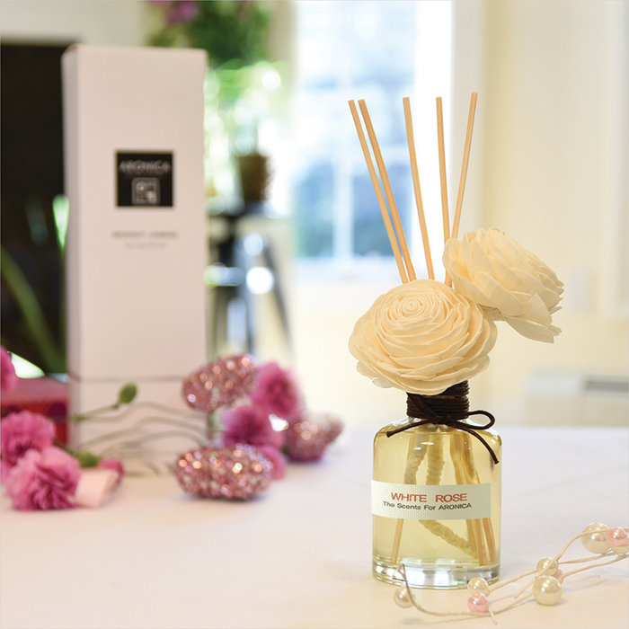 Twin Sola Flower Reed Diffuser - White Rose