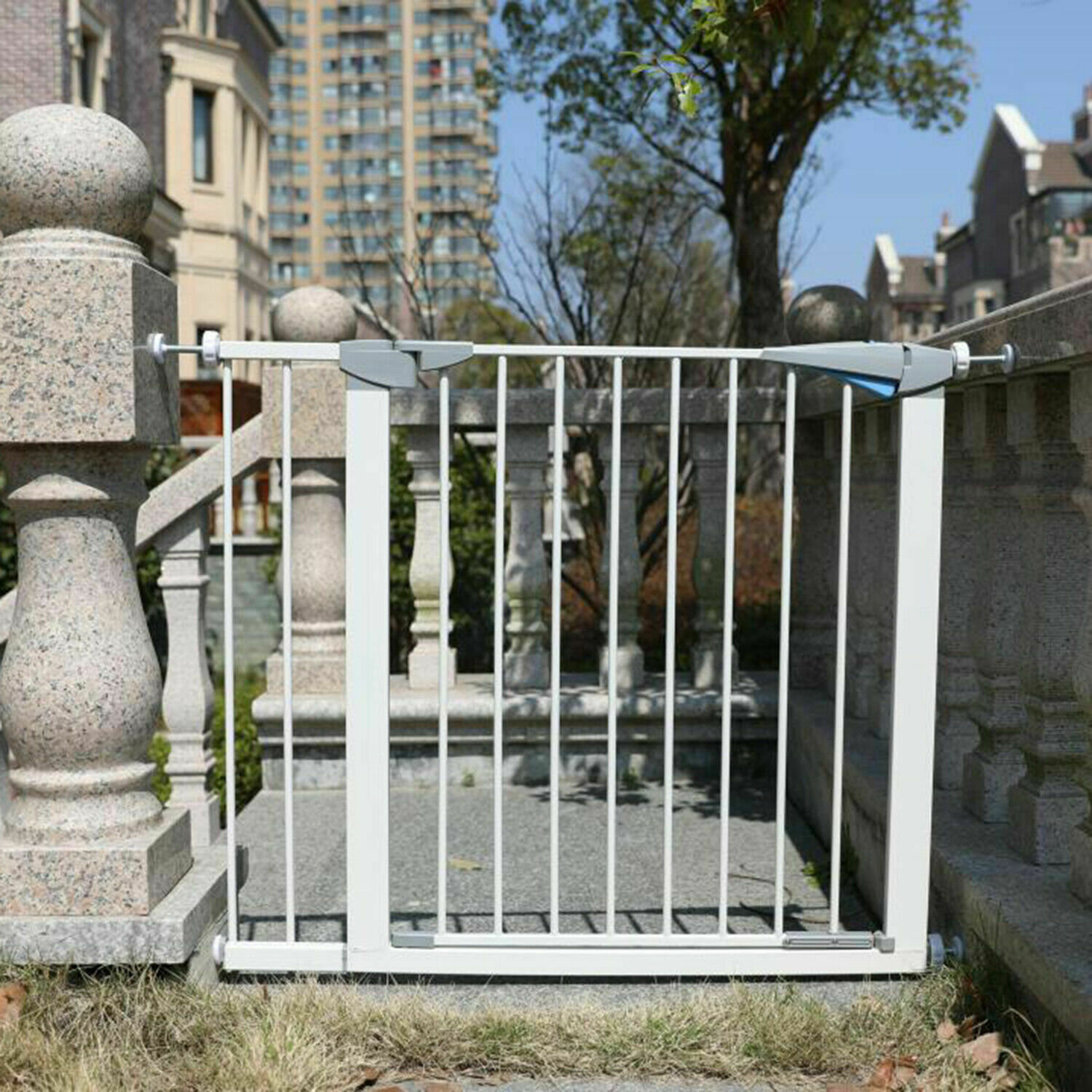 tall gates for doorways