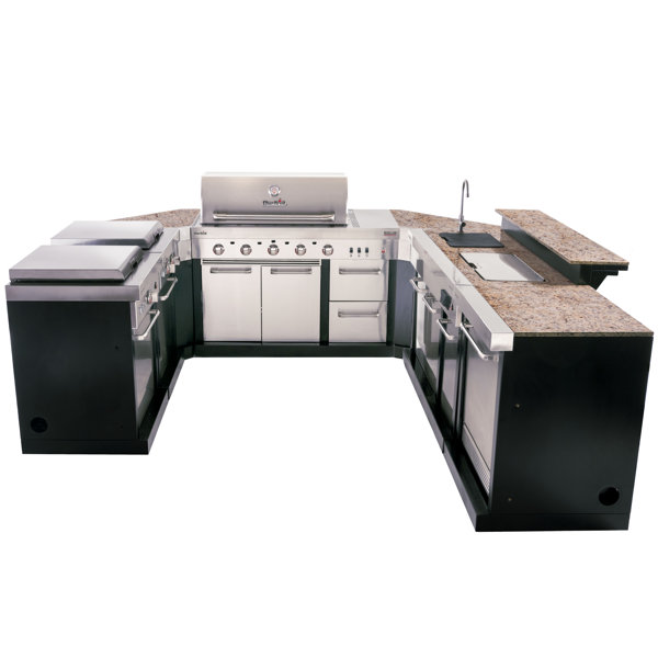 moveable outdoor kitchen