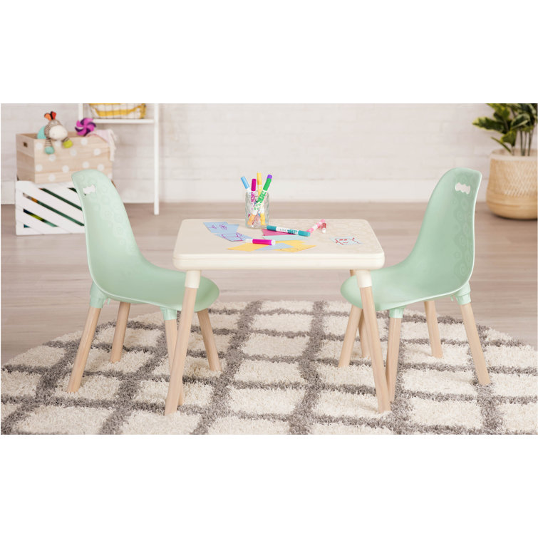 battat table and chairs