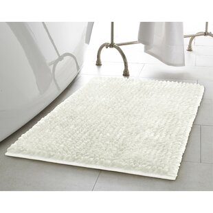 Non-Slip Plush Carpet Runner for Tub 17''x24'', Wine Red Shower Machine Washable Extra Soft and Absorbent Shaggy Bathroom Mat Rugs Smiry Luxury Chenille Bath Rug and Bath Room 