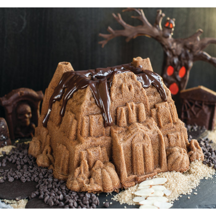Nordic Ware Non Stick Novelty Haunted Manor Bundt Cake Pan