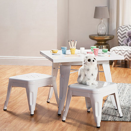 Terrific Justine Windsor 3 Piece Table And Chair Set By Delta ... Terrific Justine Windsor 3 Piece Table And Chair Set By Delta ...