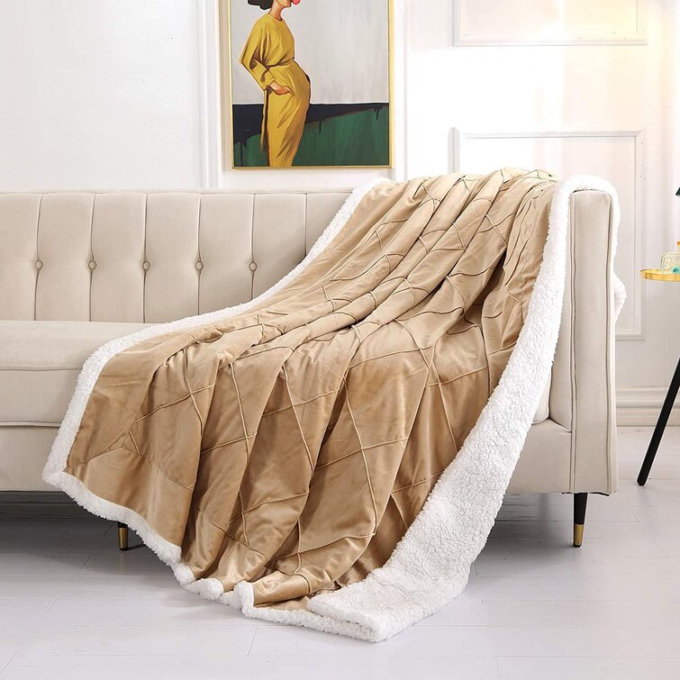 Geometric Pattern Ultra-Soft Micro Fleece Blanket Anti-Pilling Flannel Sleep Comfort Super Soft Sofa Blanket to Let Your Cold Winter Feel The Warmth of The Stove 