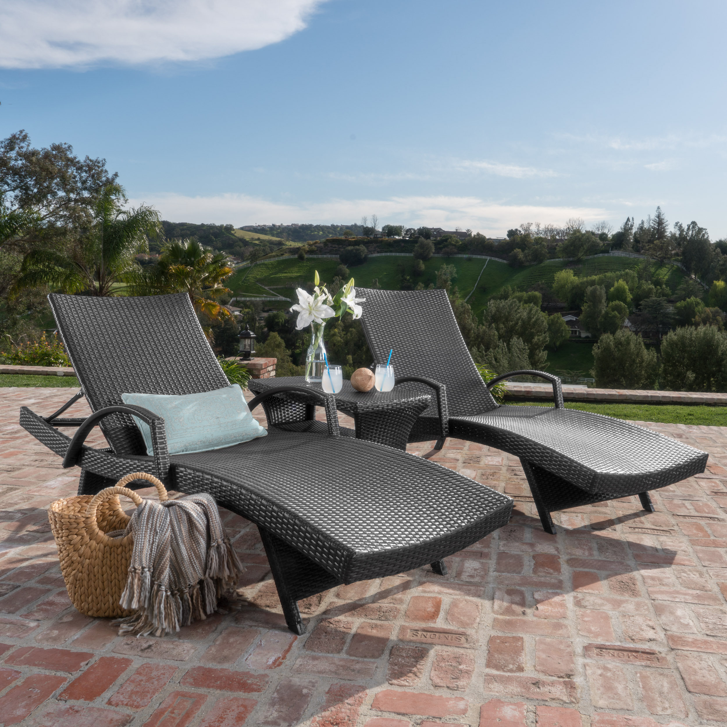 rebello sun lounger set