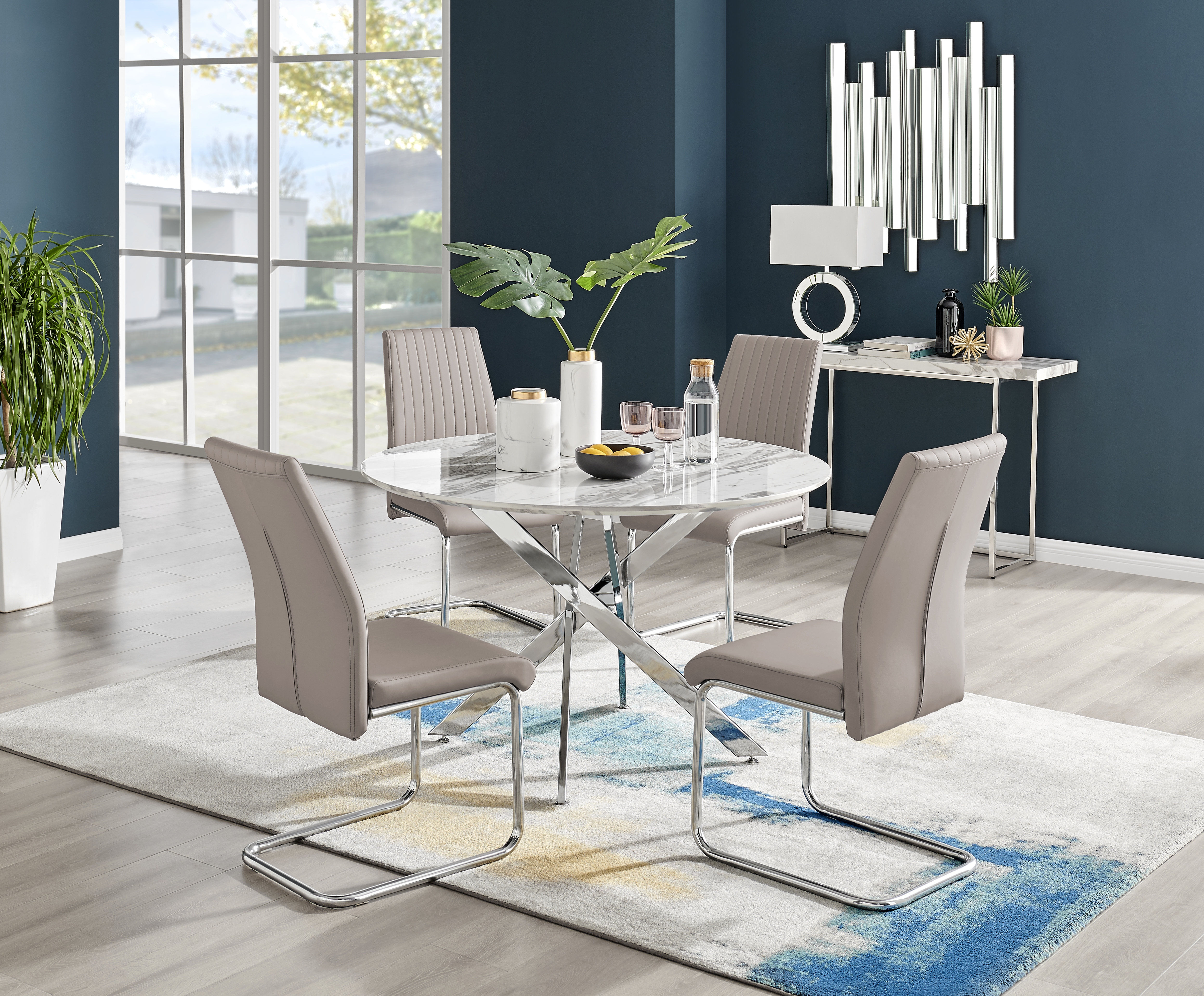 townley dining set with 4 chairs