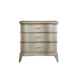 Stanmore 3 Drawer Bachelor's Chest by Rosdorf Park