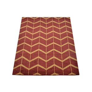 Rugsotic Hand-Knotted Red/Gold Area Rug