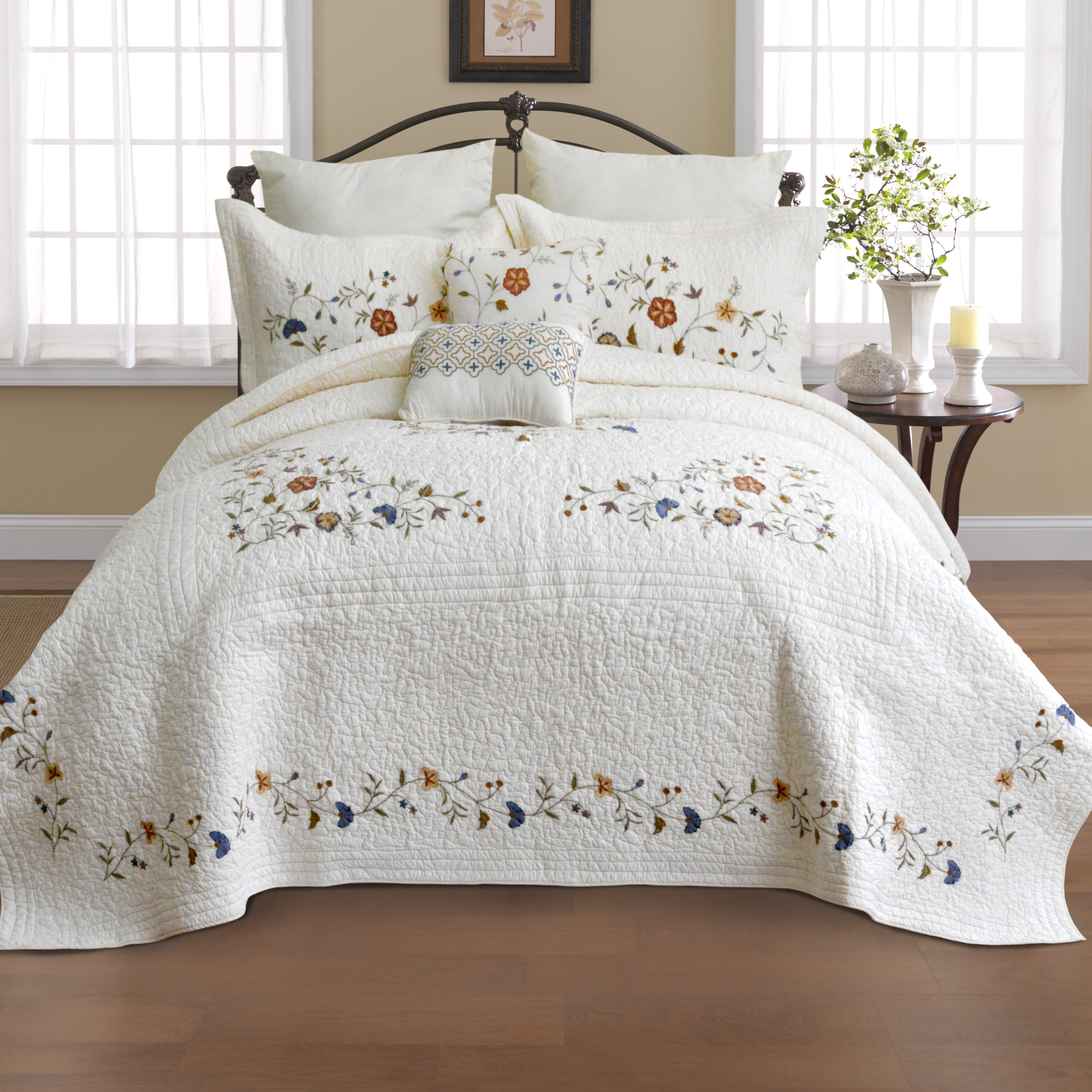 Nostalgia Home Alice Bedspread & Reviews Wayfair