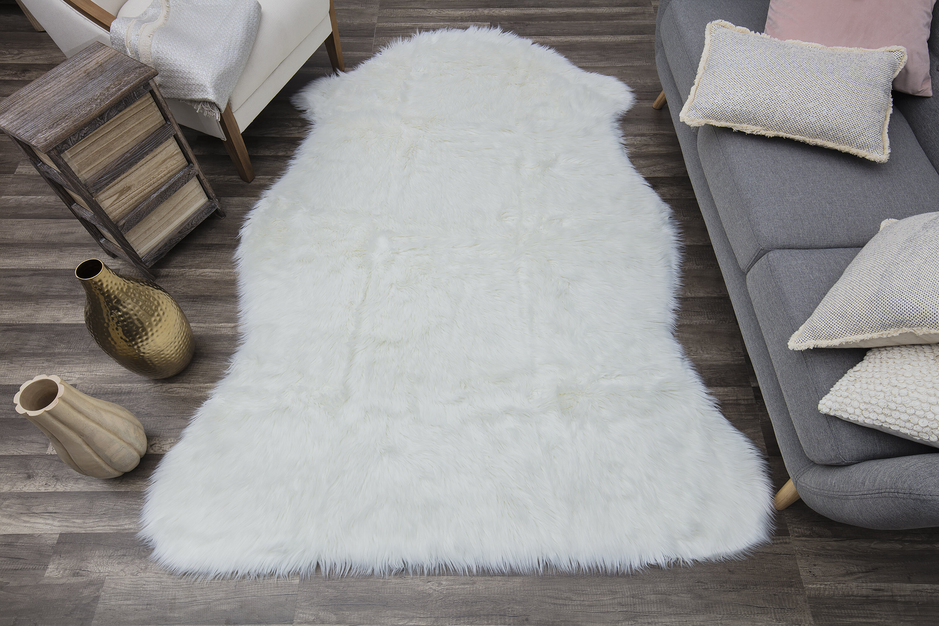 Cosmoliving By Cosmopolitan Riche Handmade Flokati White Area Rug Reviews Wayfair