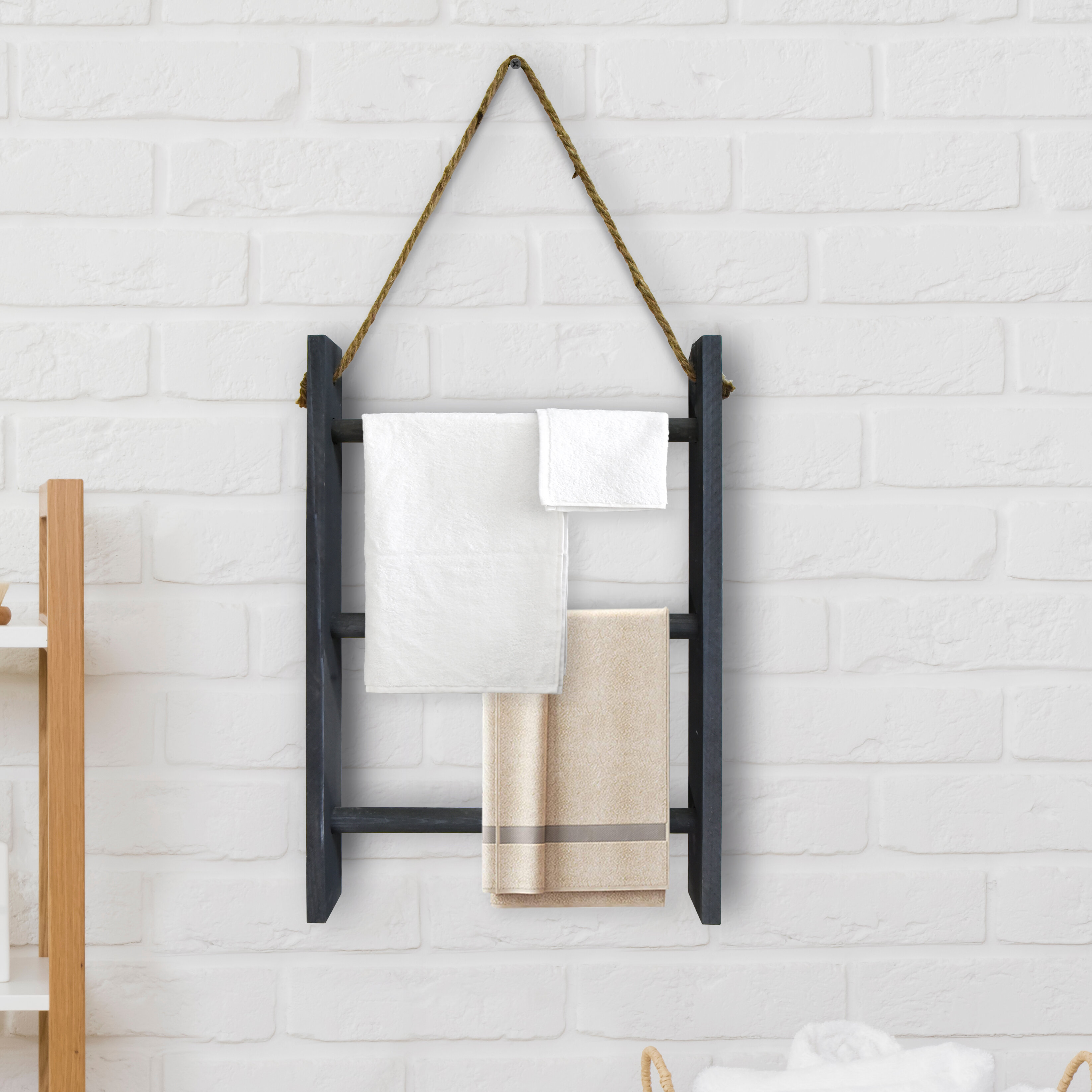Black Wall-mounted Shelf Decorative Wall Mounted Storage Towel Racks 