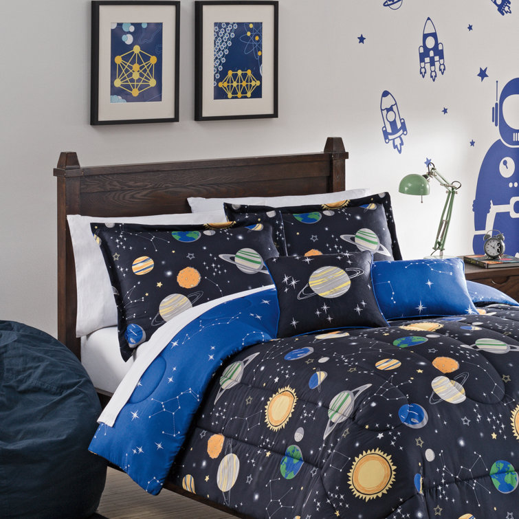 planet comforter set