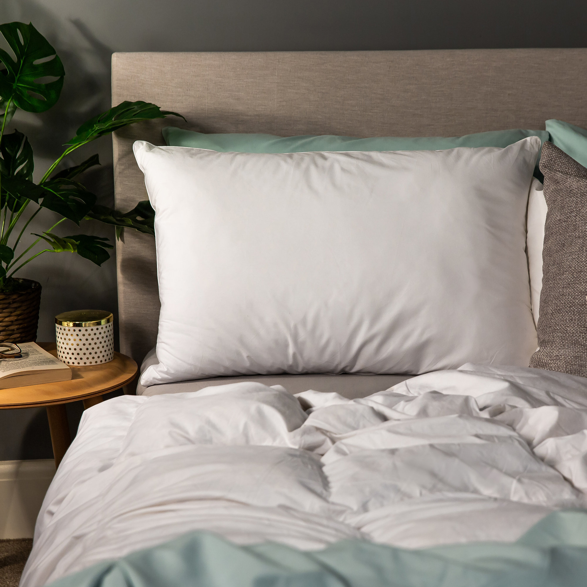 Snuggledown Freshwash Anti Allergy 4.5 Tog Summer Duvet + 2 Pillows, Double