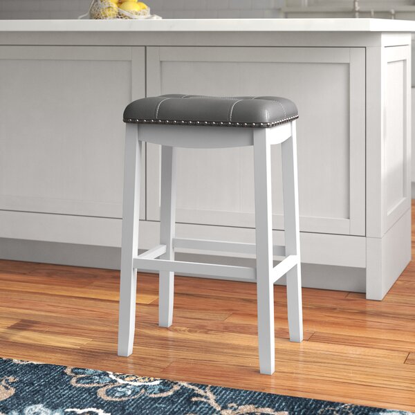 9 inch deep bar stool