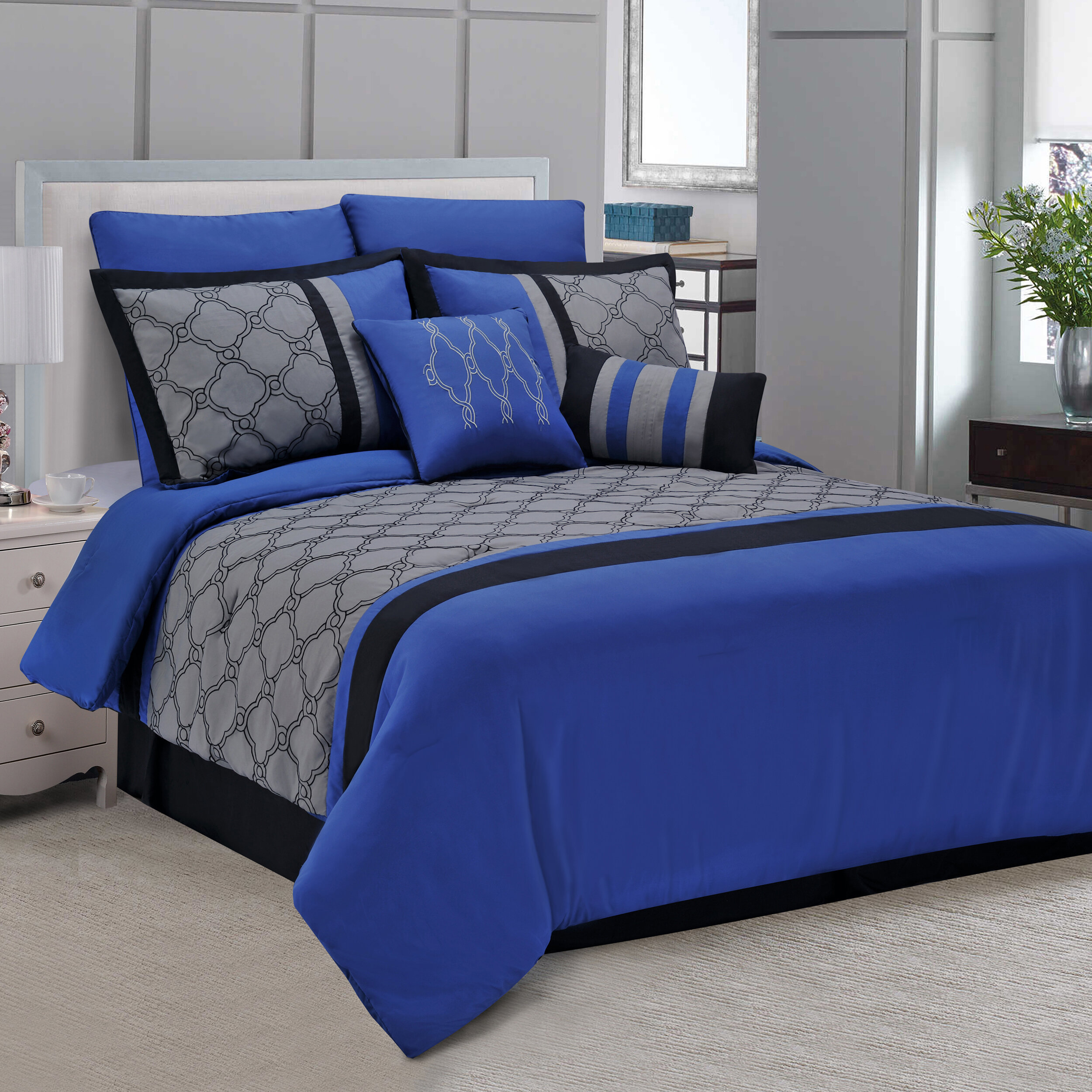 black and blue duvet